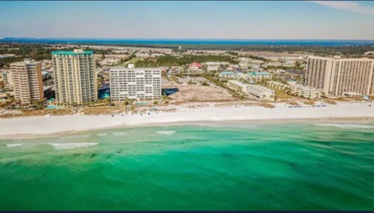 🎉Affordable Beach Trip